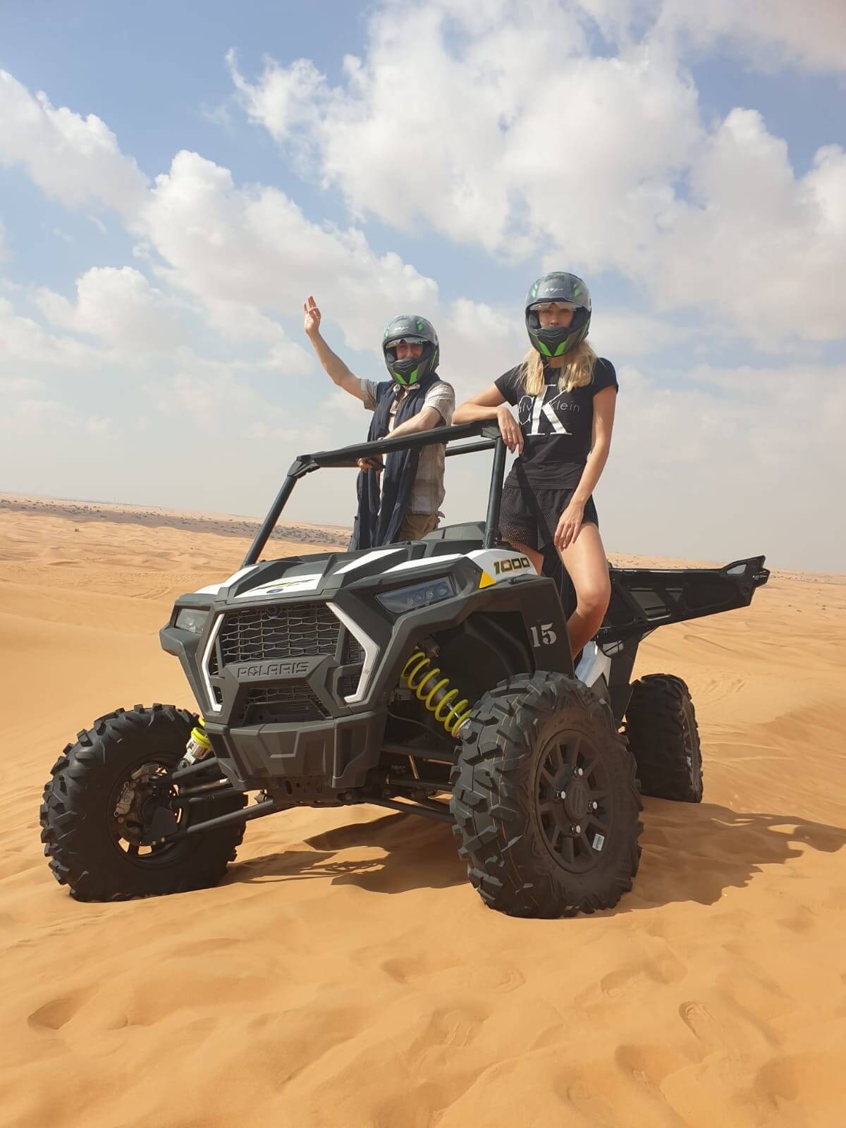 dune-buggy-desert-safari-dubai