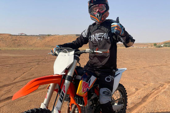 custom-motorbike-tour-safari-adventure-dubai