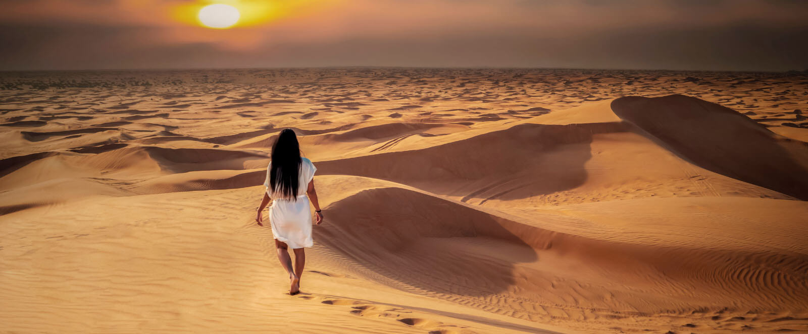 sunset-desert-safari-adventure-in-dubai-desert sunset-desert-safari-adventure-in-dubai-desert