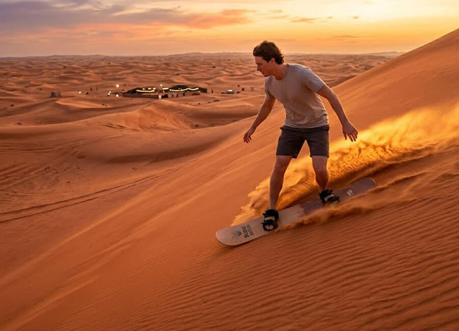 4-evening-desert-safari-dubai-sand-boarding