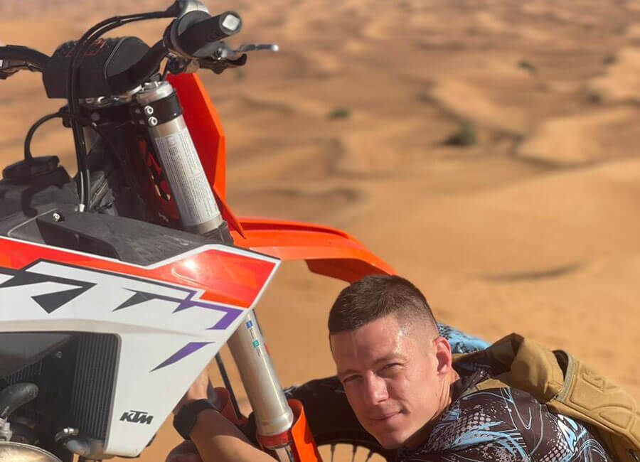 14-guided-dirt-bike-enduro-sannd-dune-rides-in-dubai-uae